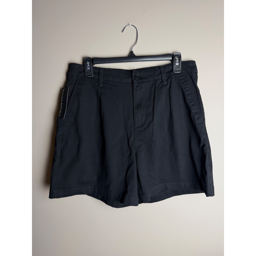 Banana Republic Womens Pleated Front Shorts Black Size 8 NWT 5 Inch Inseam